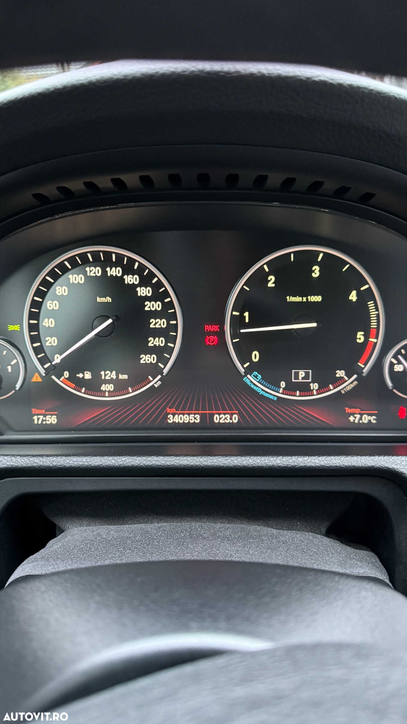 BMW Seria 5 530d xDrive Gran Turismo - 10