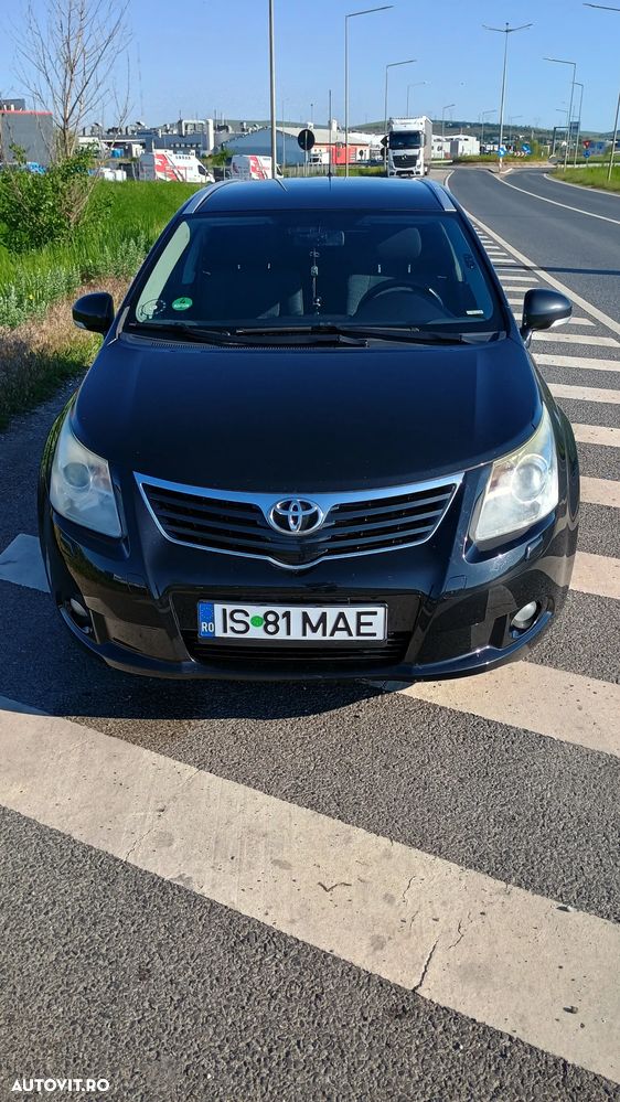 Toyota Avensis 2.0 D-4D Elegance - 3