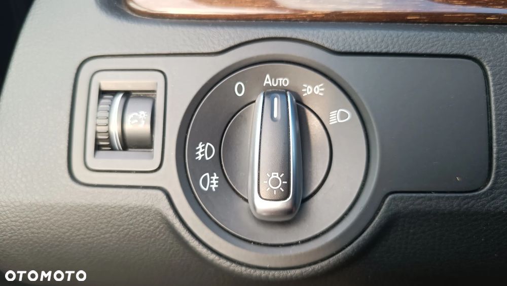 Volkswagen Passat 2.0 TDI Highline DSG - 18