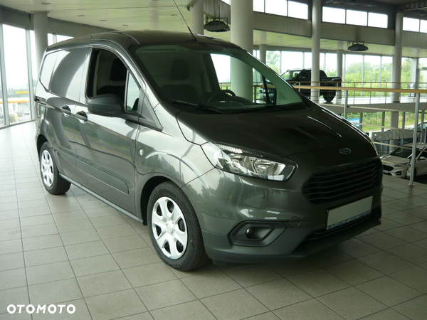 Ford Transit Courier Van