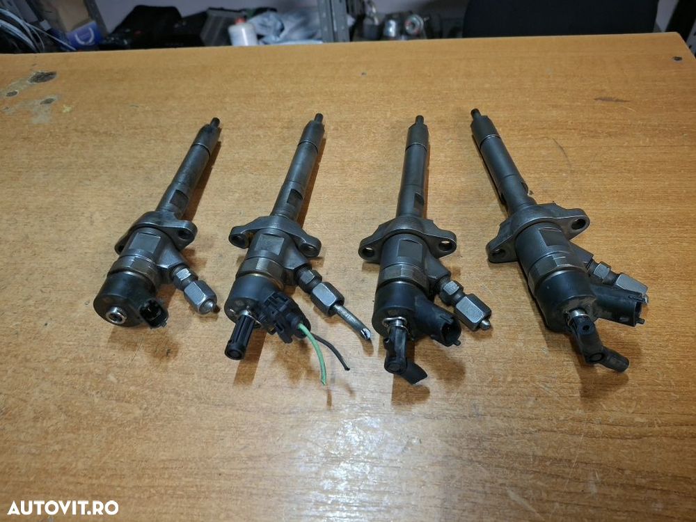 Injectoare Citroen Peugeot Mazda Volvo 1.6 D - 1
