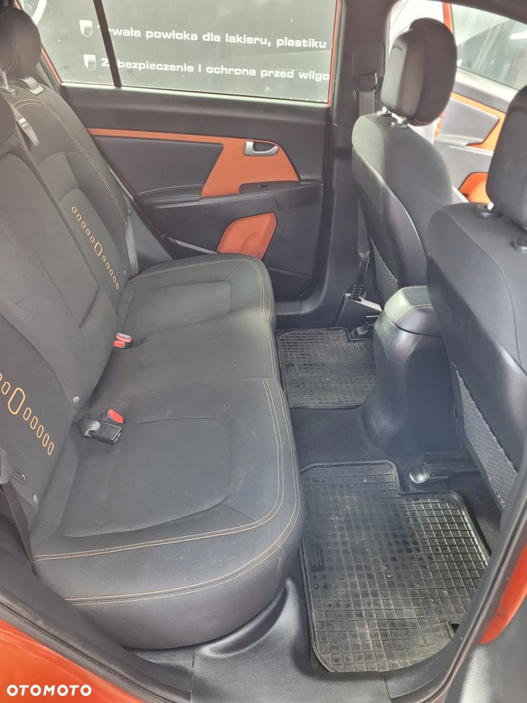 Kia Sportage 1.6 GDI L 2WD - 8