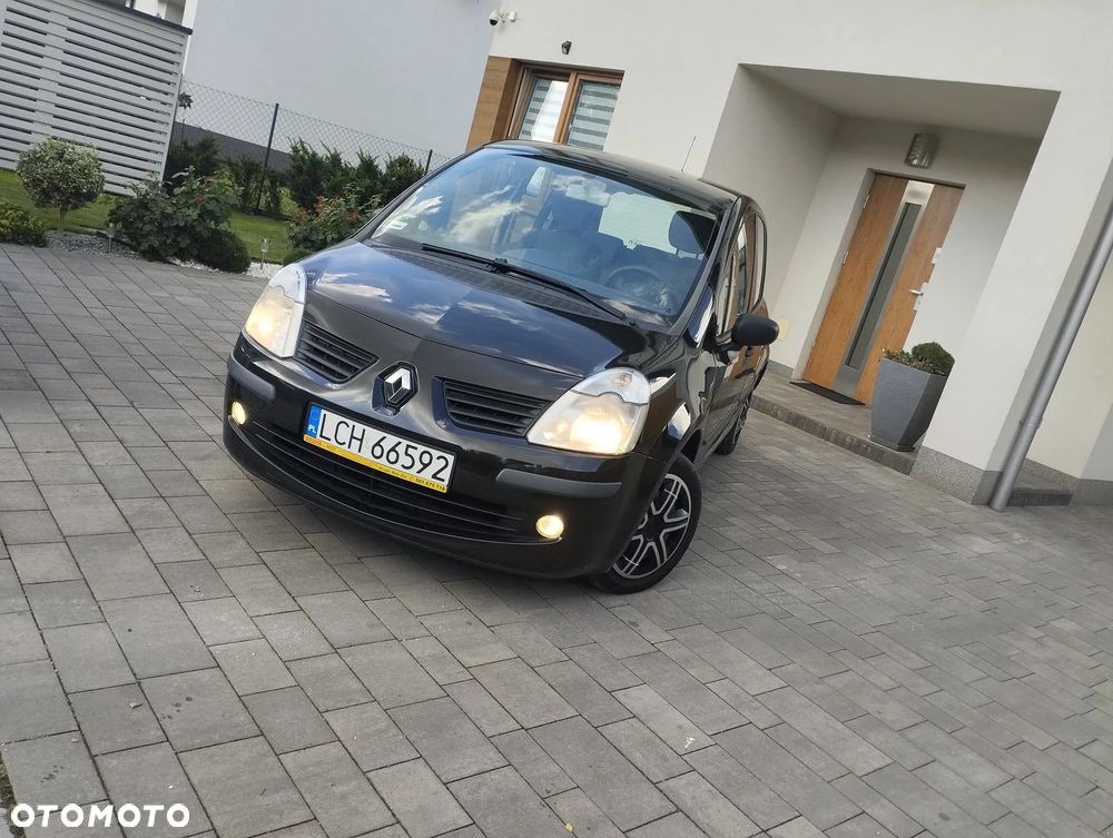 Renault Modus - 1