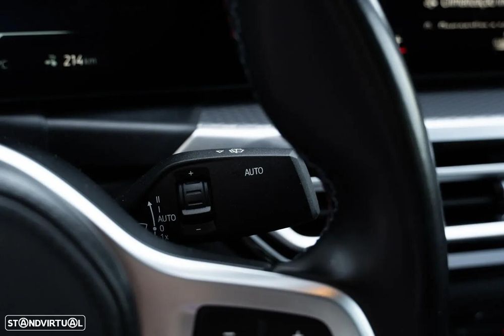 BMW i4 - 18