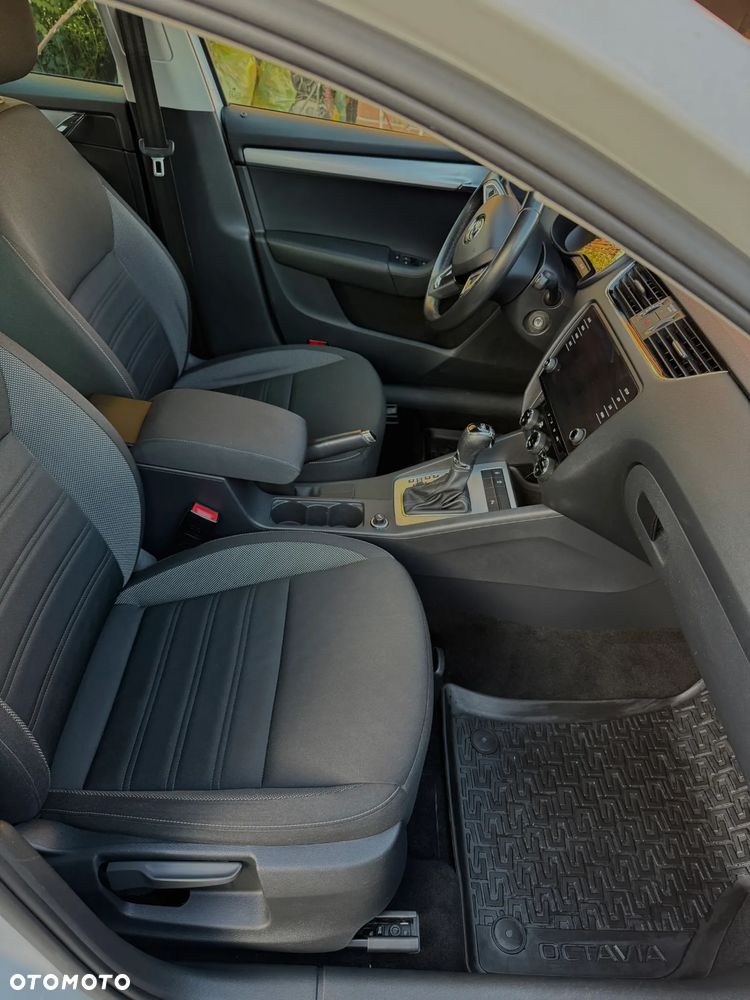 Skoda Octavia 1.4 TSI Ambition DSG - 8