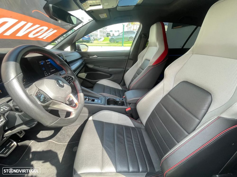 VW Golf Variant R 2.0 TSI OPF 4Motion DSG - 12