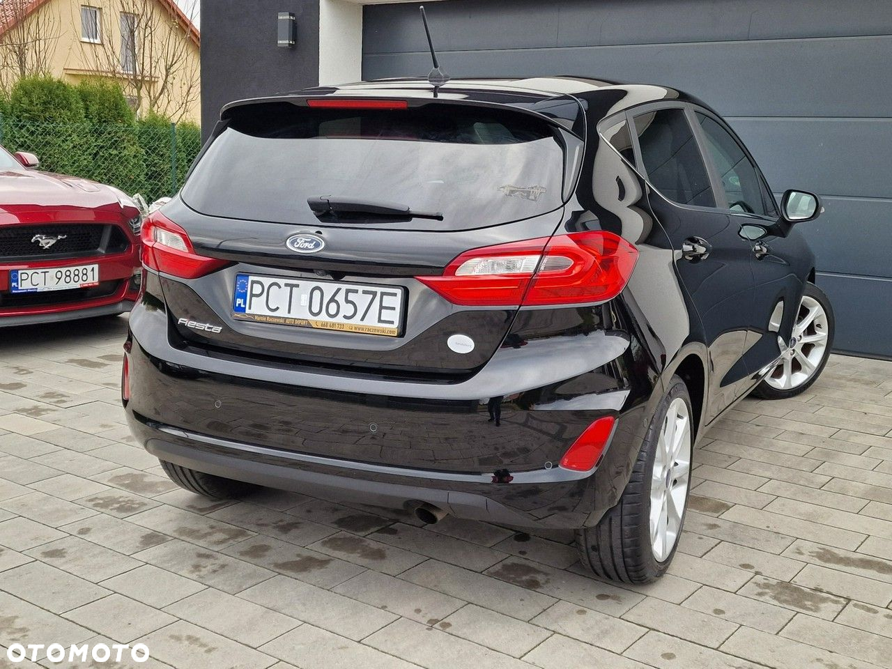 Ford Fiesta - 24