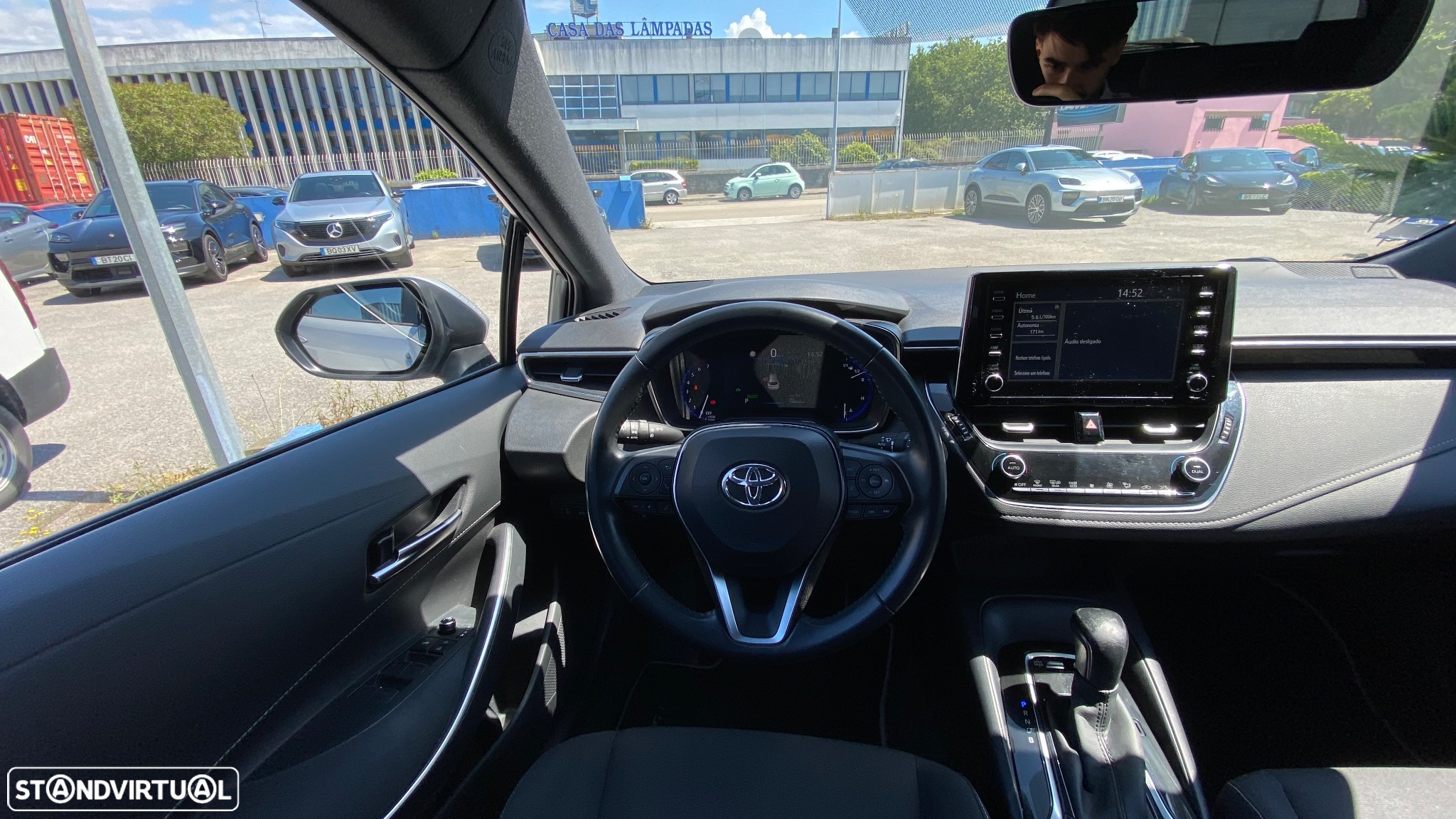 Toyota Corolla Touring Sports 1.8 Hybrid Exclusive - 24