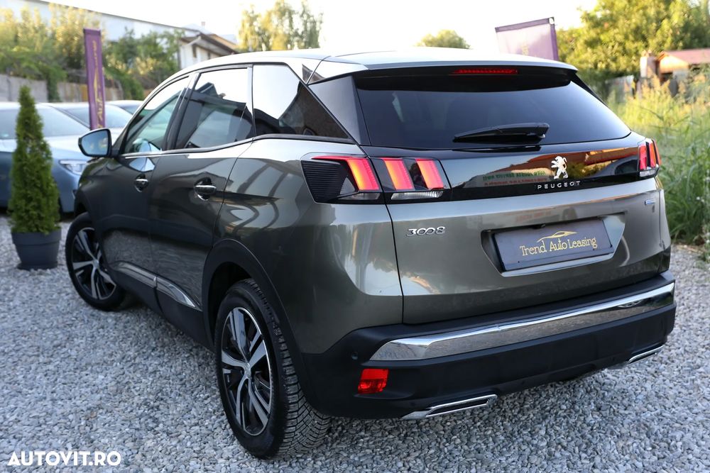 Peugeot 3008 PureTech 130 Stop & Start GPF EAT8 Allure - 2
