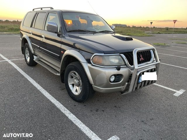Mitsubishi Pajero - 5