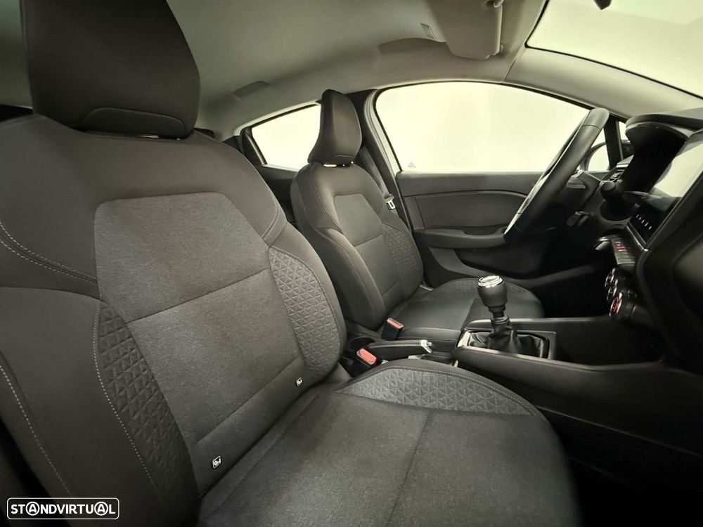 Renault Clio 1.0 TCe Equilibre - 11