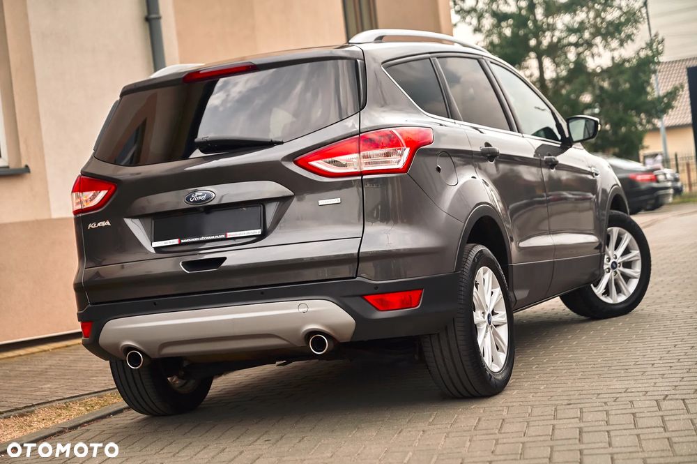 Ford Kuga 1.6 EcoBoost 2x4 Titanium - 2