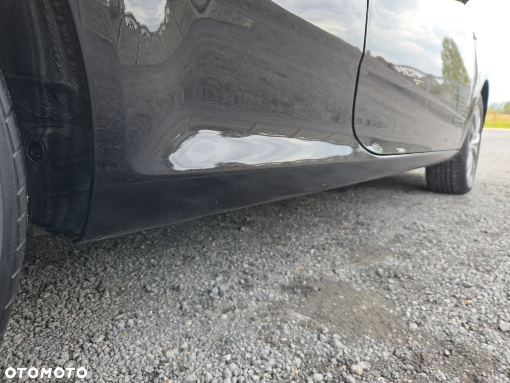 Opel Astra 1.6 Edition 111 Jahre - 24