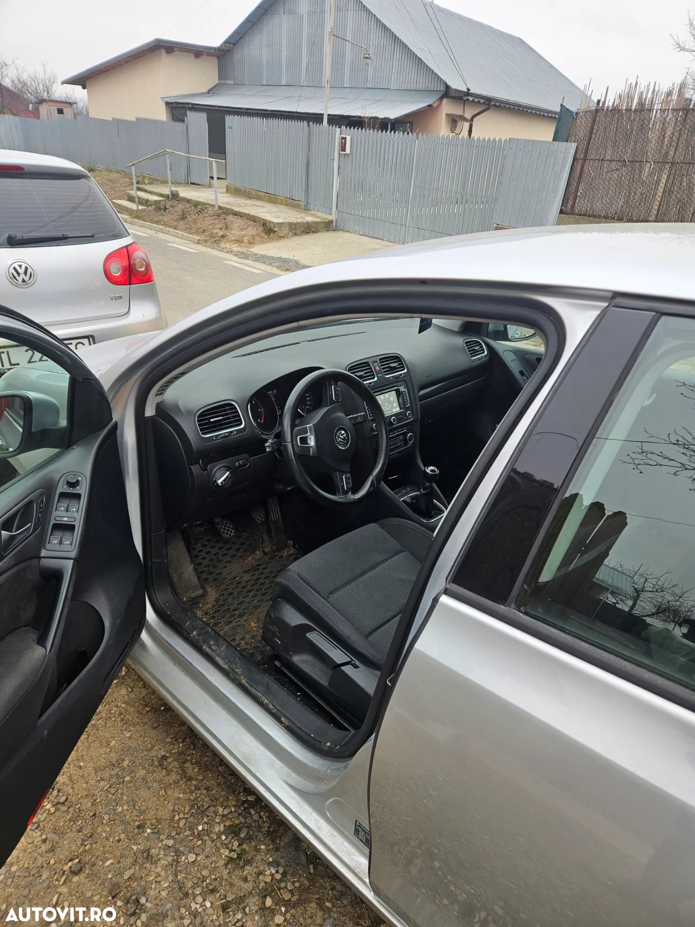 Volkswagen Golf 1.6 TDI BlueMotion Technology DPF Highline - 5