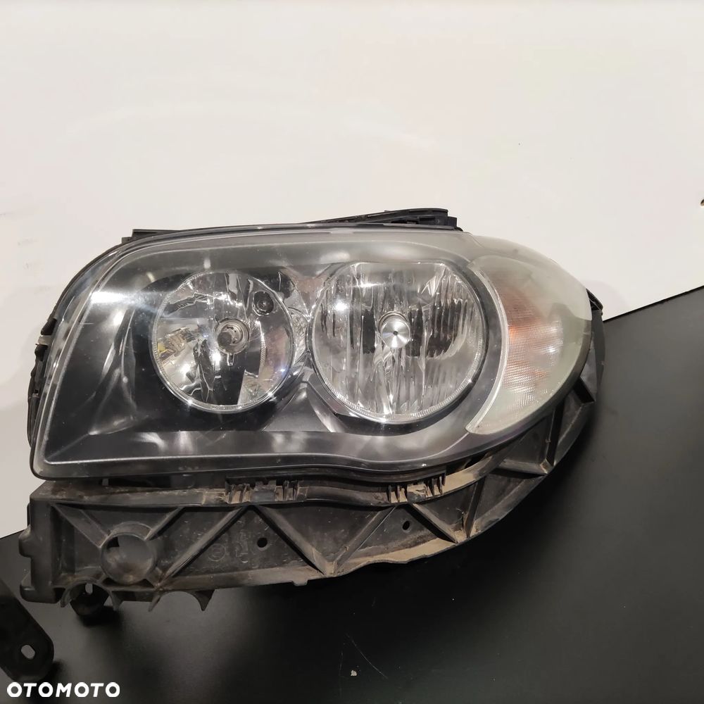 BMW 1 E87 E81 E82 03-07r Lampa zwykła komplet ORYG. - 3