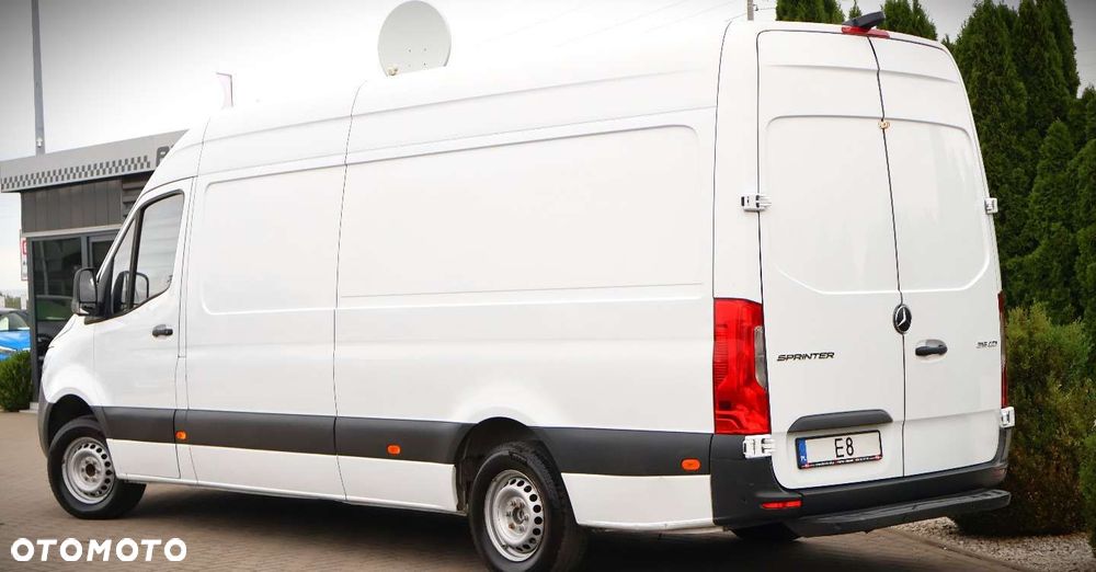 Mercedes-Benz Sprinter - 7
