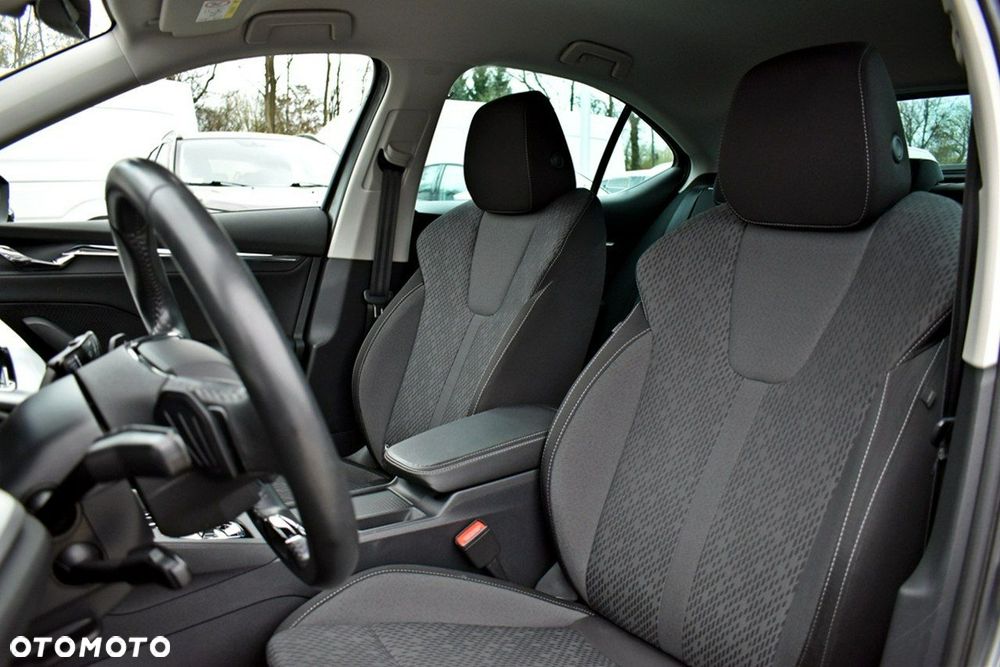 Skoda Octavia 1.5 TSI e-TEC DSG Style - 12