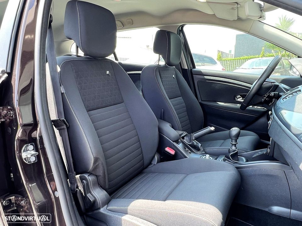 Renault Mégane Sport Tourer dCi 110 FAP EDC LIMITED - 5