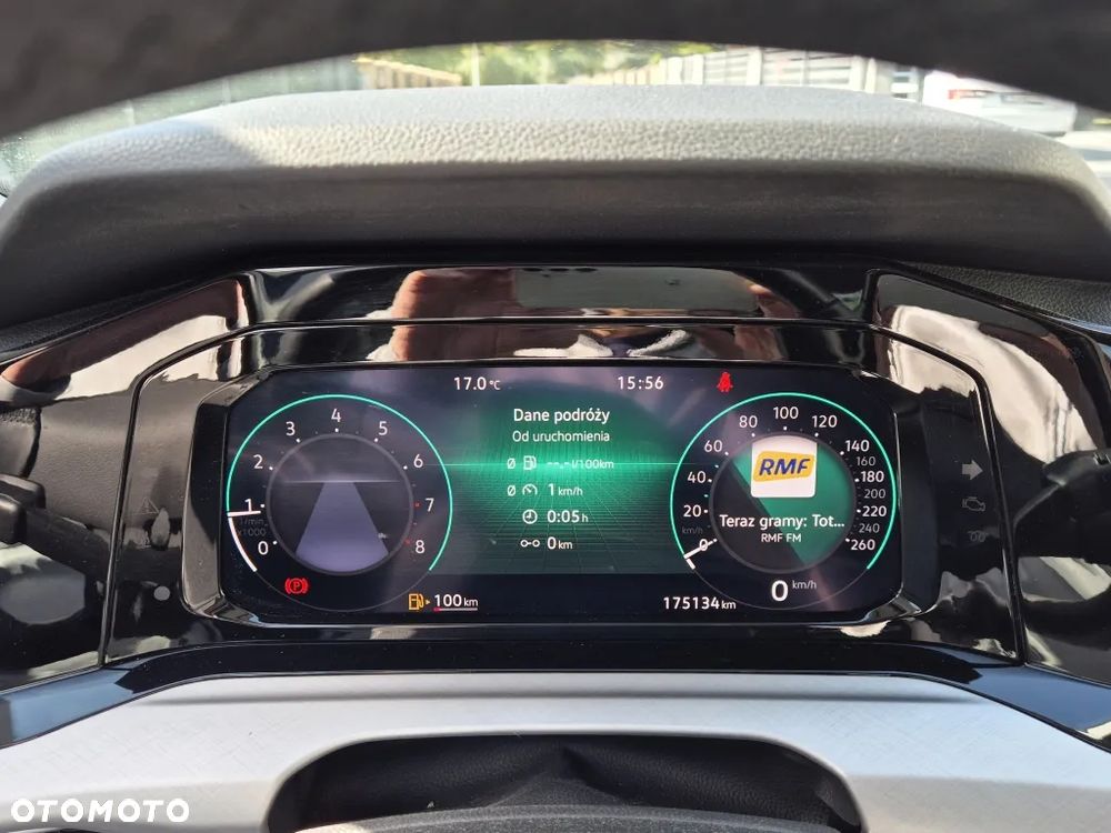 Volkswagen Golf 1.5 TSI EVO Life - 15