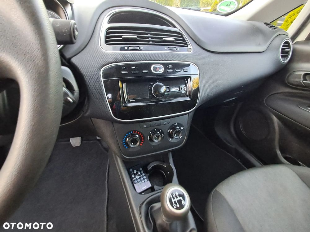 Fiat Punto - 10