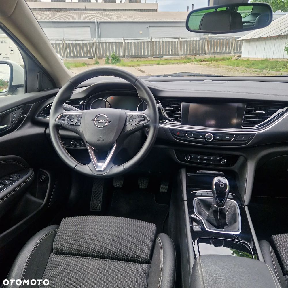 Opel Insignia 2.0 CDTI Cosmo S&S - 19