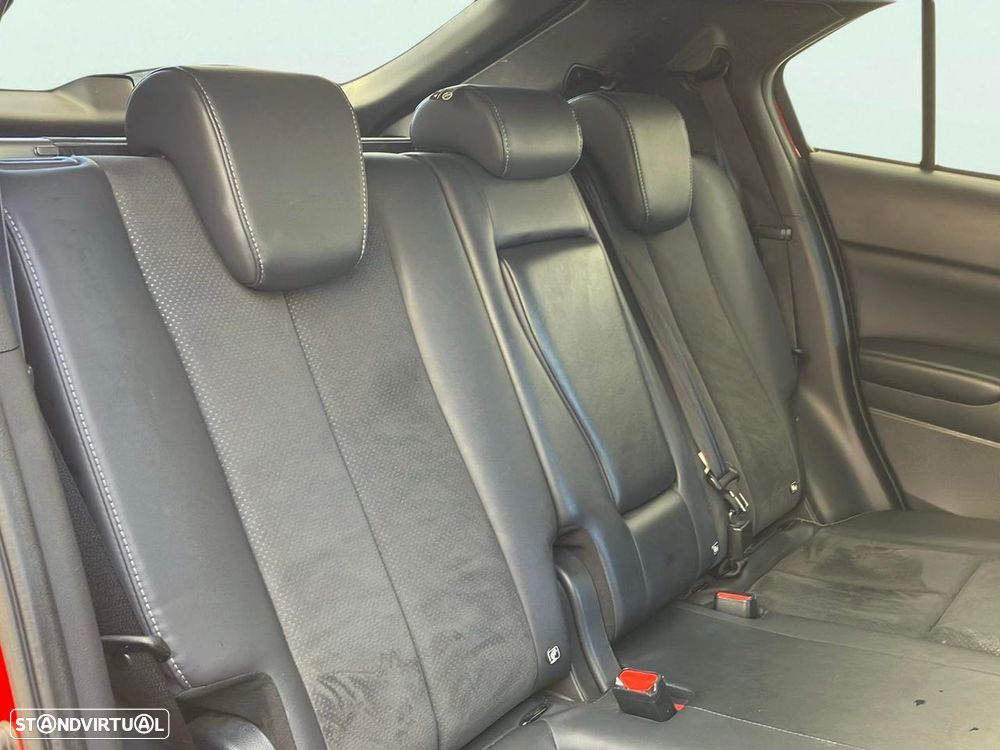 Mitsubishi Eclipse Cross 2.4 PHEV eMotion - 17