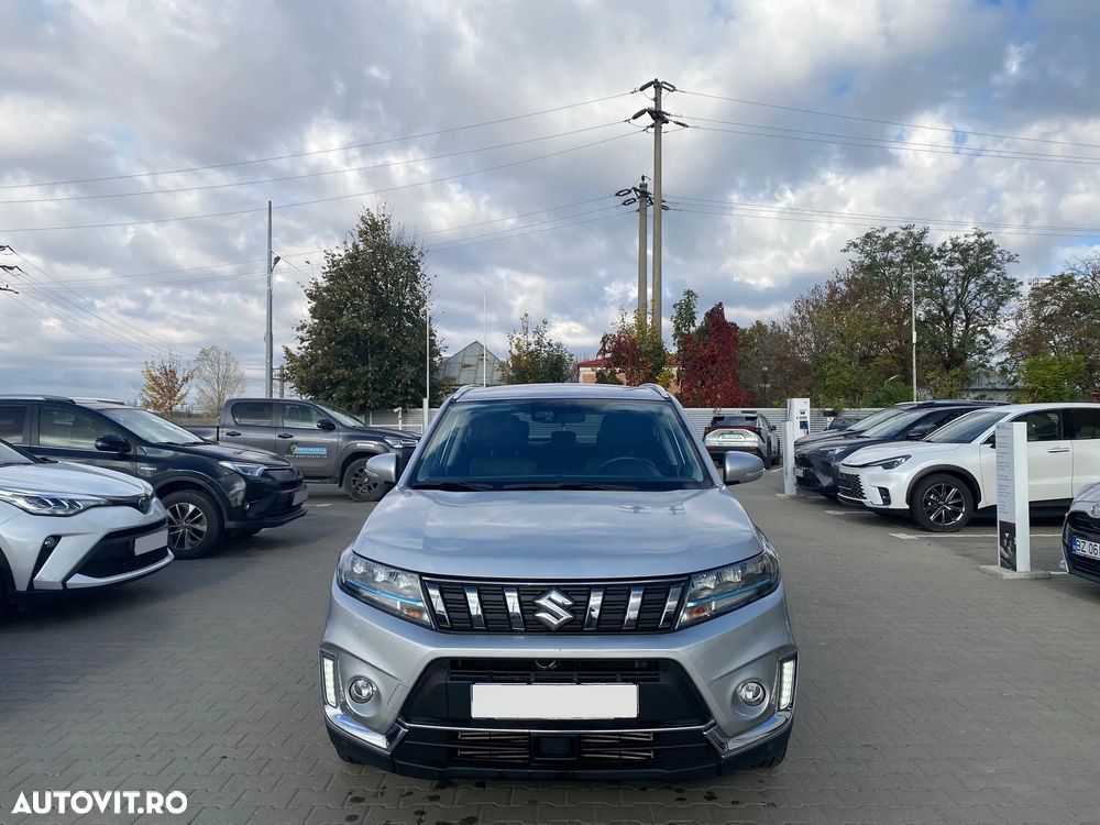 Suzuki Vitara 1.4 Boosterjet MHEV Spirit - 8