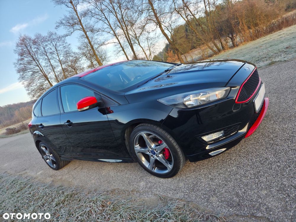 Ford Focus 1.0 EcoBoost ST-Line Red ASS - 3