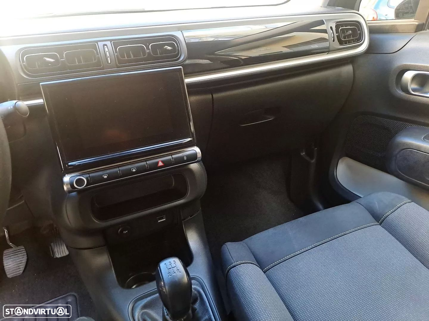 Citroën C3 1.2 PureTech Shine - 14