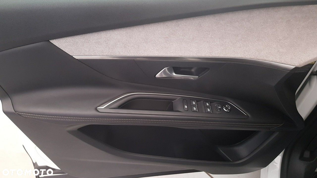 Peugeot 3008 - 23