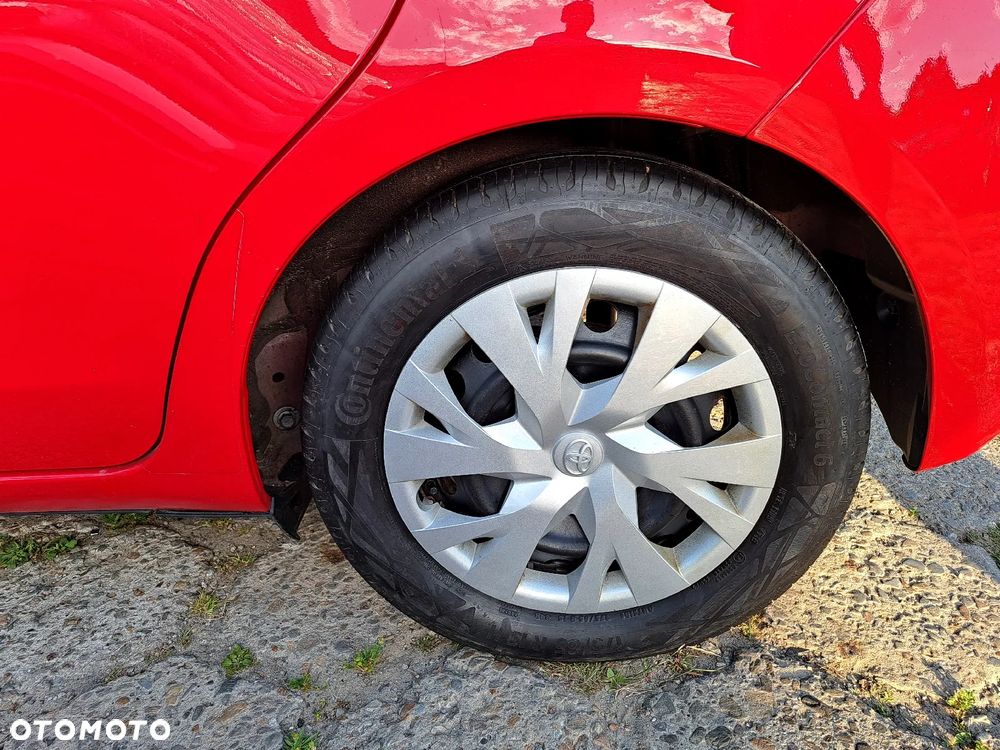 Toyota Yaris 1.0 Premium EU6 - 26