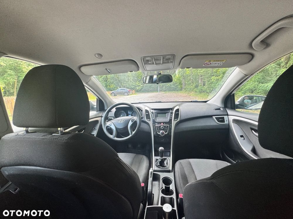 Hyundai i30 1.6 CRDi Classic - 6
