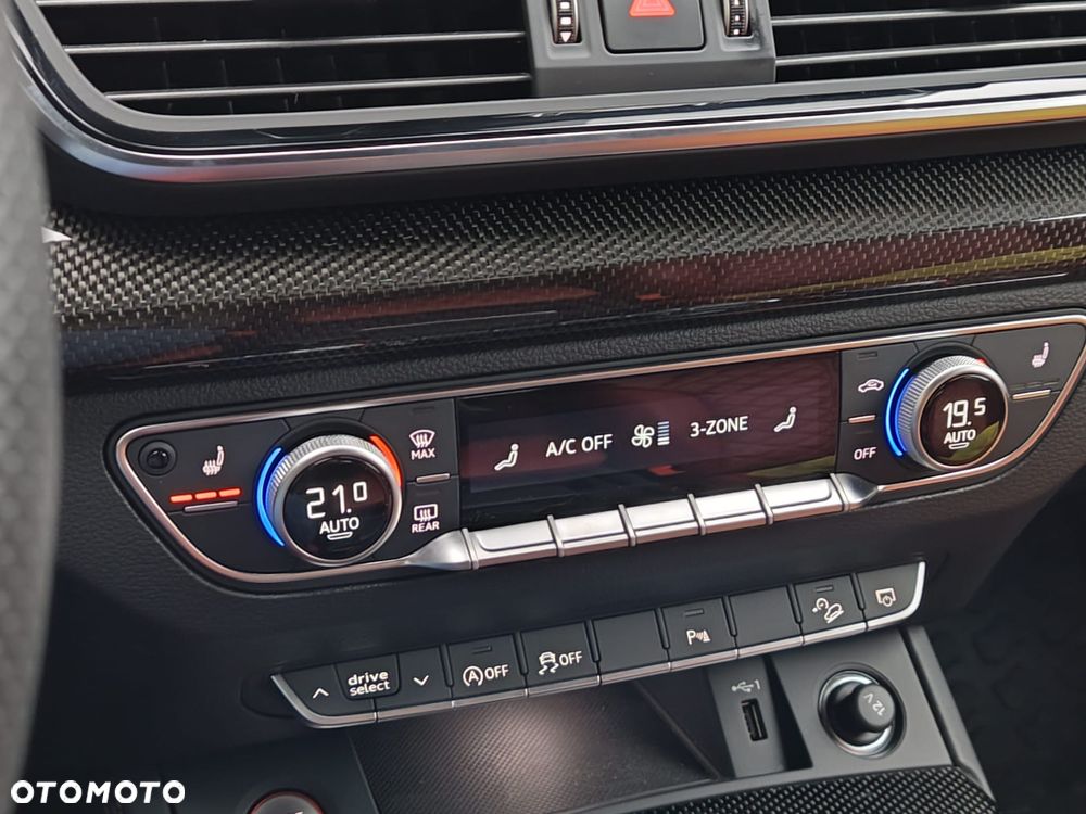 Audi SQ5 - 24