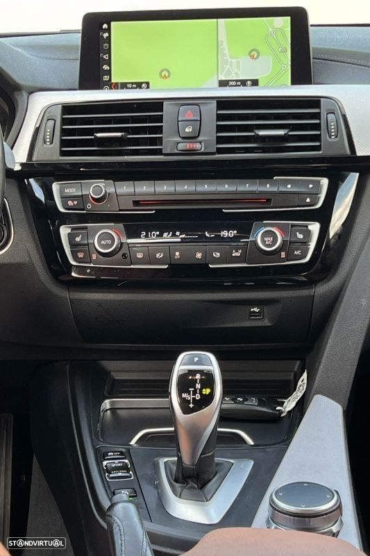 BMW 320 - 18