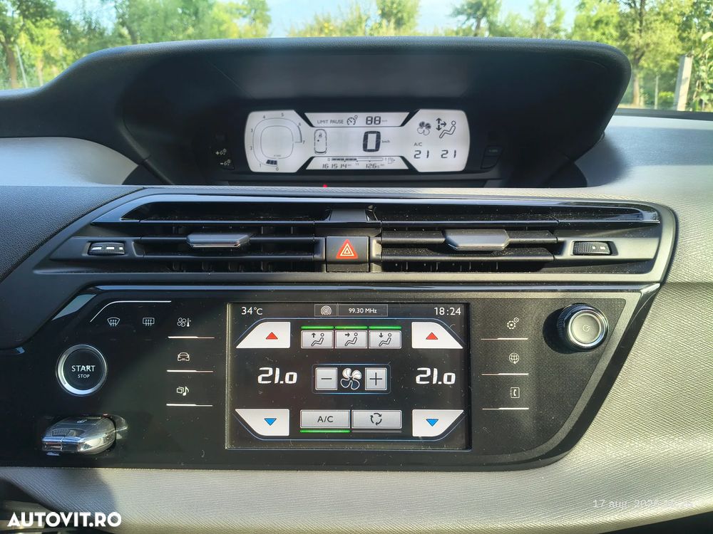 Citroën C4 Picasso PureTech 130 Stop&Start SELECTION - 6