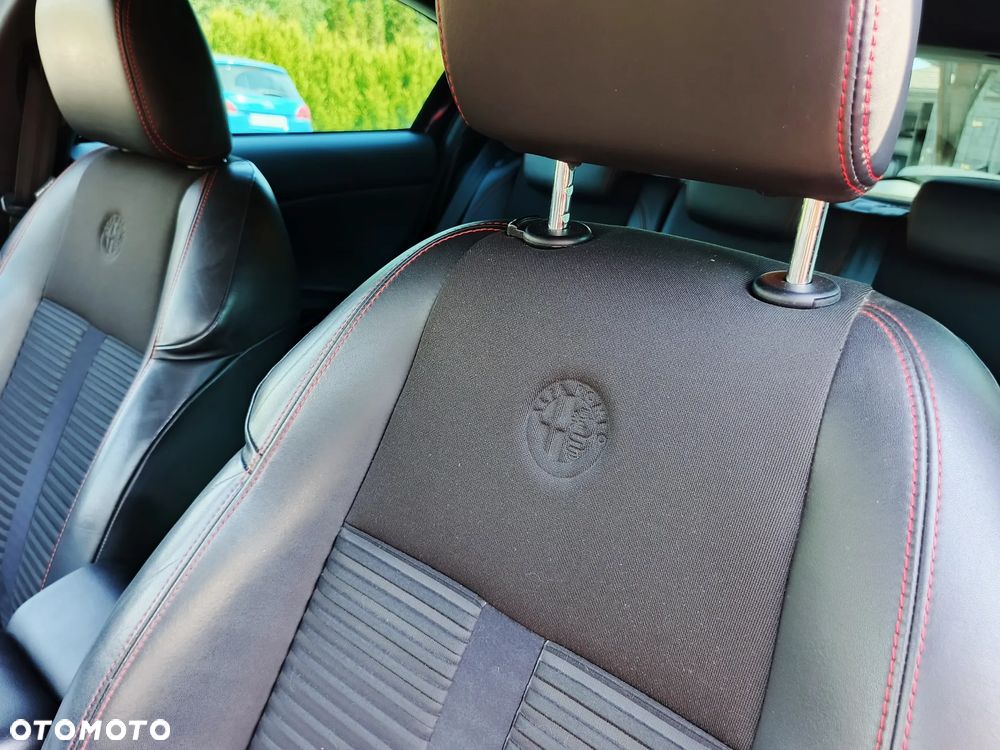 Alfa Romeo Giulietta 1.4 TB 16V Multiair Turismo - 23
