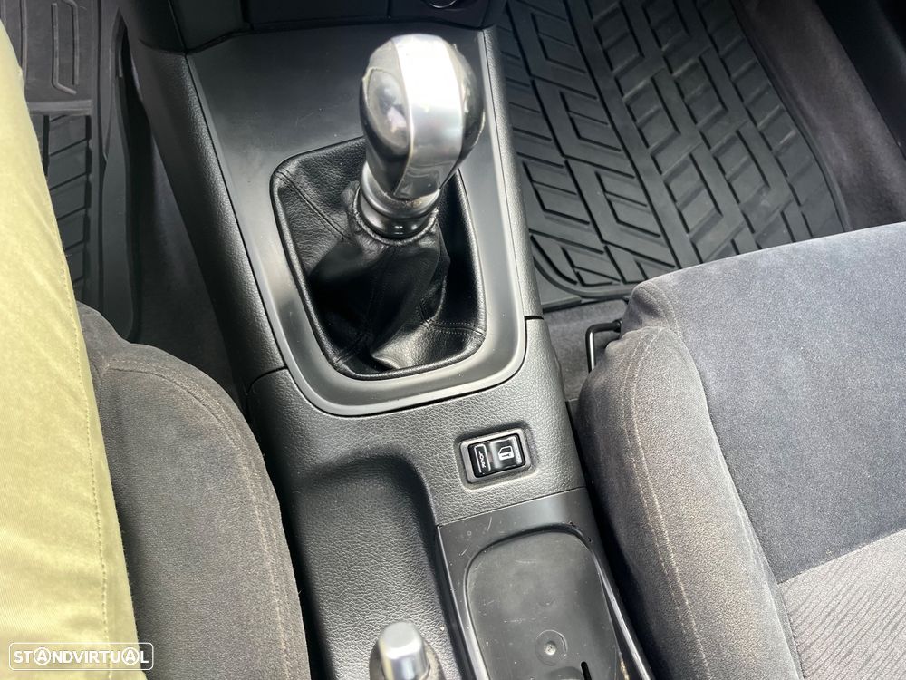 Nissan Primera 2.2 dCi T EP+TAE+ESP+N - 19