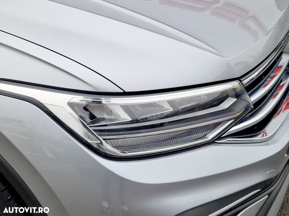 Volkswagen Tiguan 2.0 TDI SCR 4MOTION DSG Life - 12