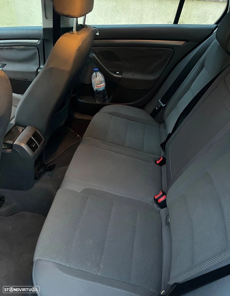 VW Golf 1.4 FSi Confortline - 6