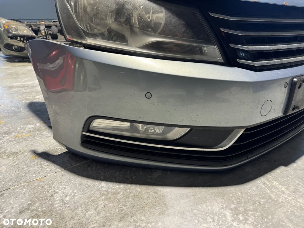 PRZÓD KOMPLETNY ZDERZAK PDC MASKA PAS REFLEKTOR VW PASSAT B7 - 11