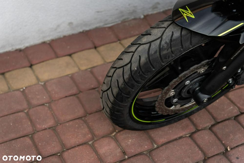 Kawasaki Z 650 - 9