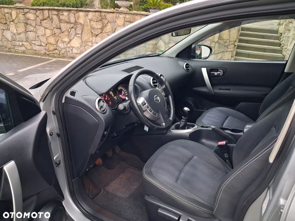 Nissan Qashqai 2.0 tekna - 8