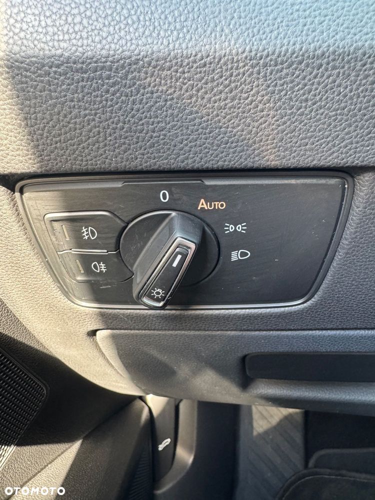 Volkswagen Passat - 27