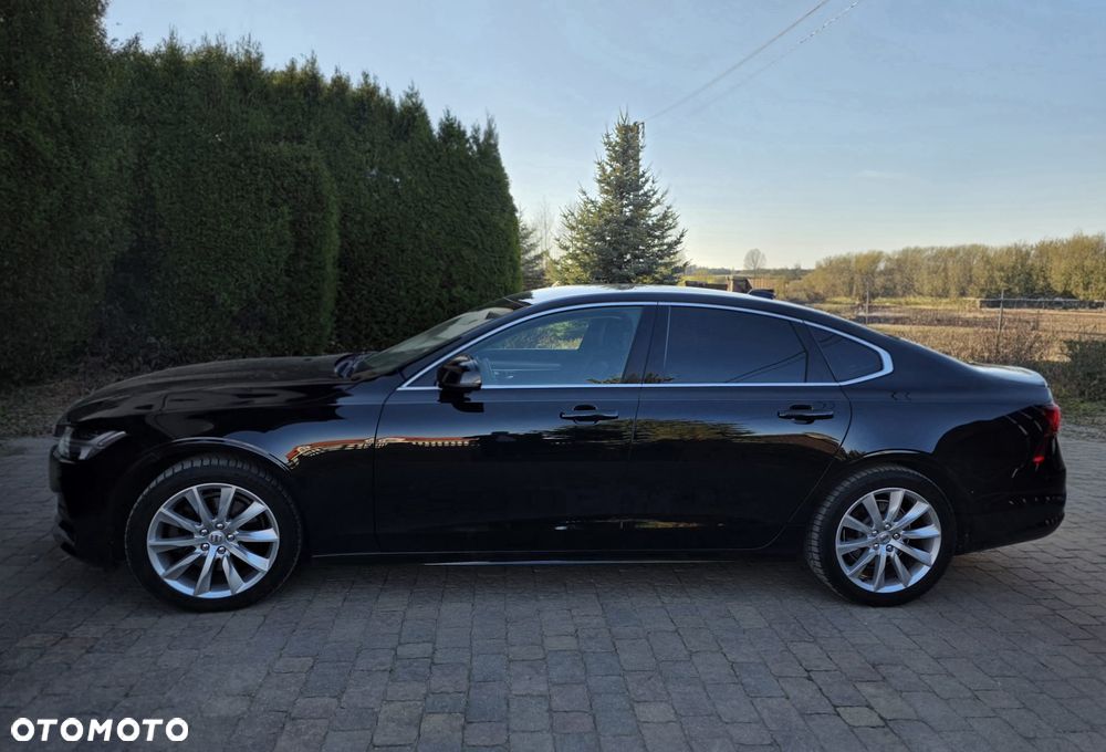 Volvo S90 D4 Momentum Pro - 22