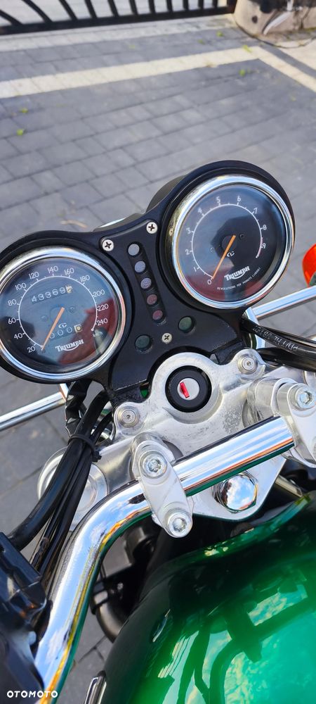 Triumph Legend TT - 7