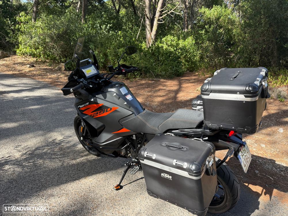 KTM 1290 Super Adventure S - 32