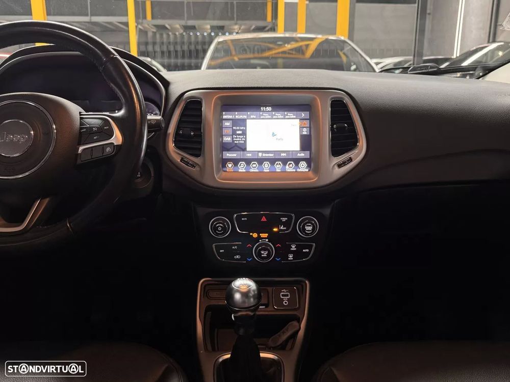 Jeep Compass 1.3 T Longitude - 14