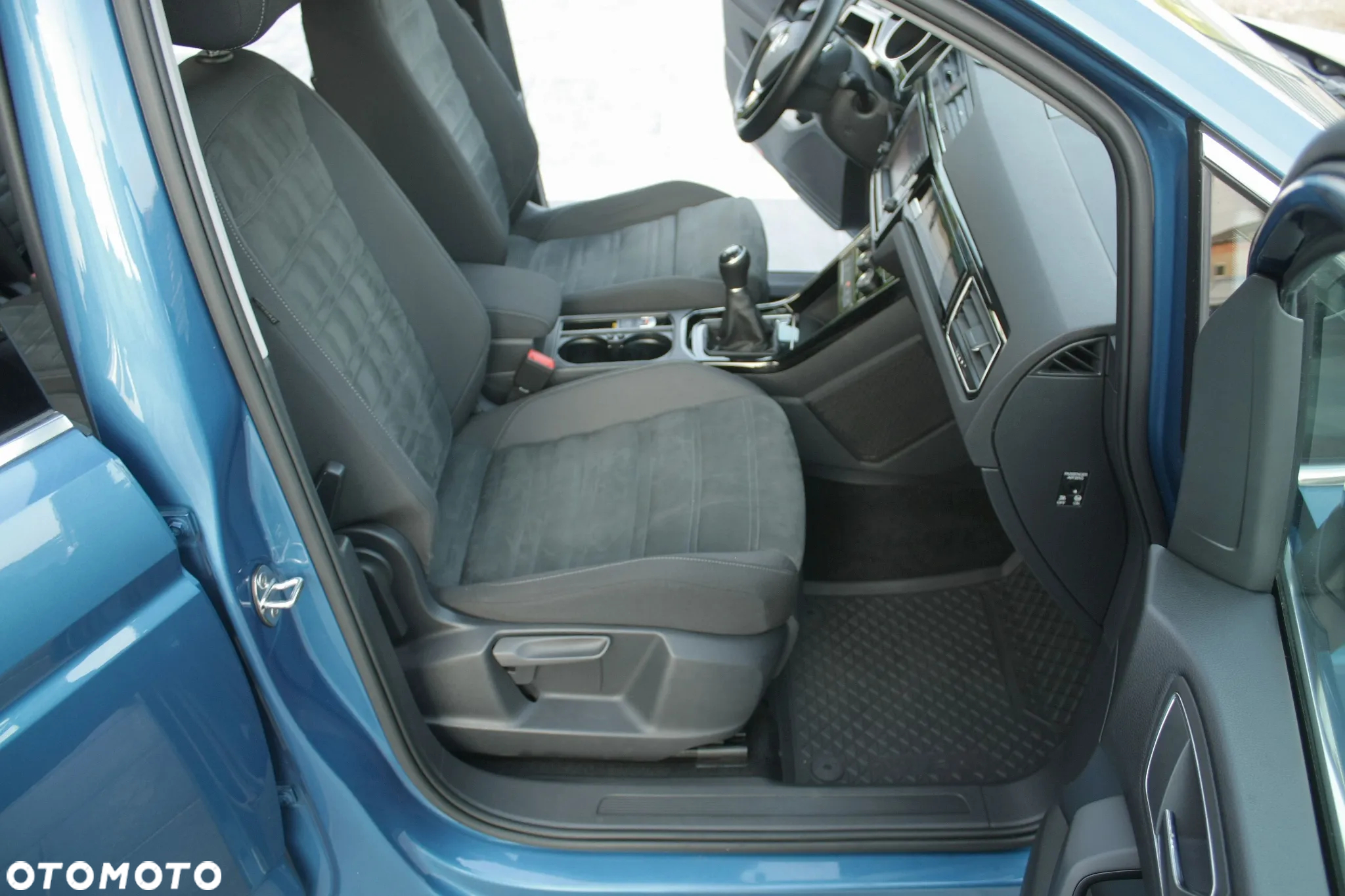 Volkswagen Touran 1.4 TSI (BlueMotion Technology) Highline - 19