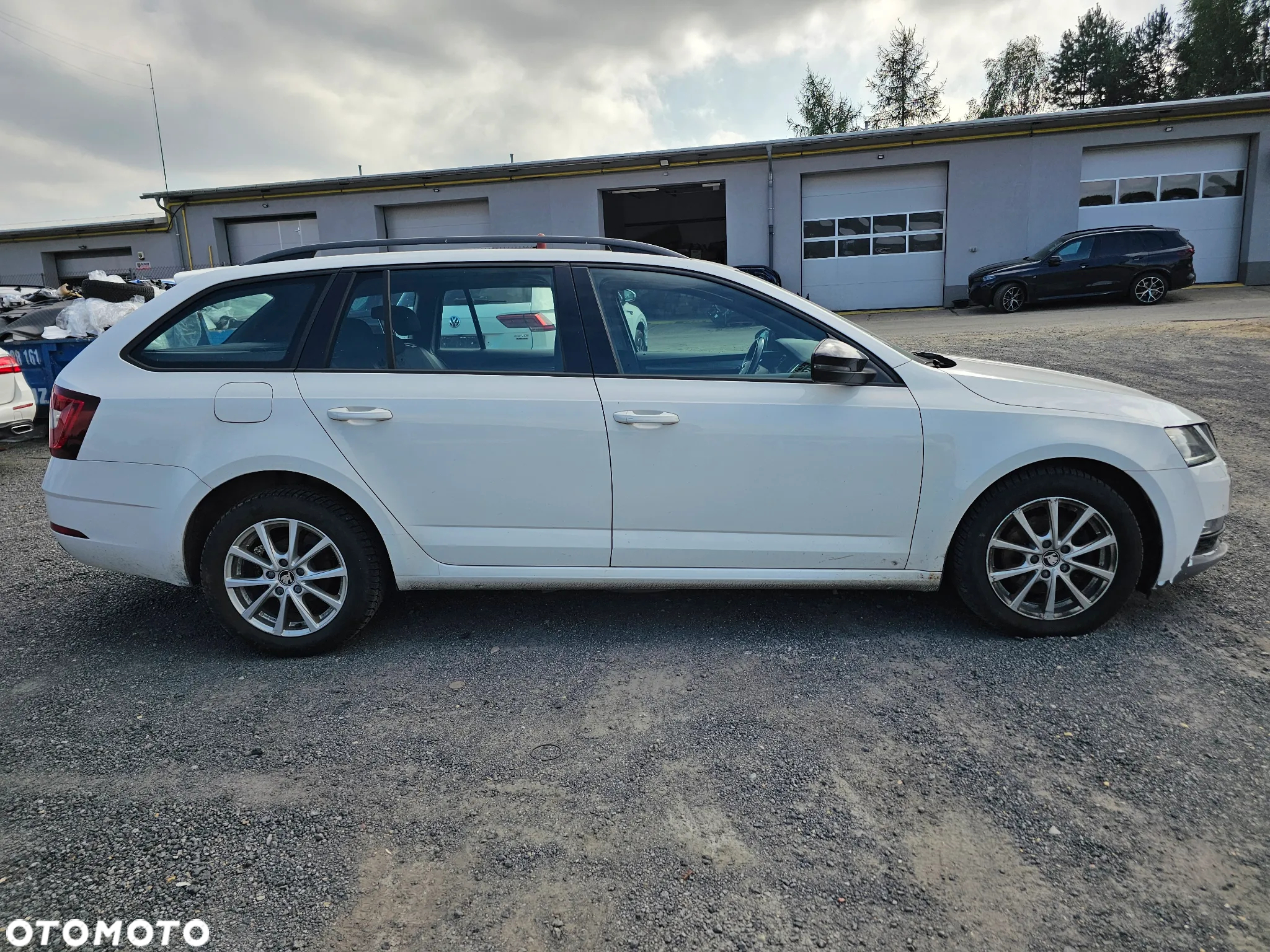 Skoda Octavia 2.0 TDI DSG Style - 19
