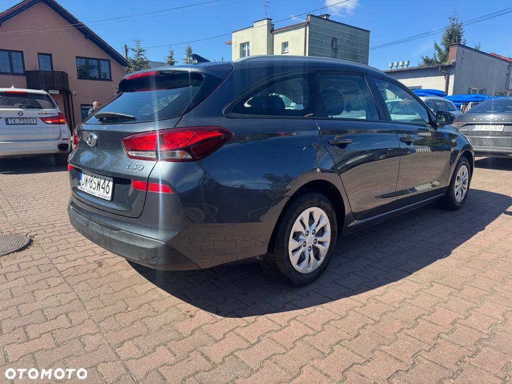 Hyundai i30 1.5 DPI Classic + - 2